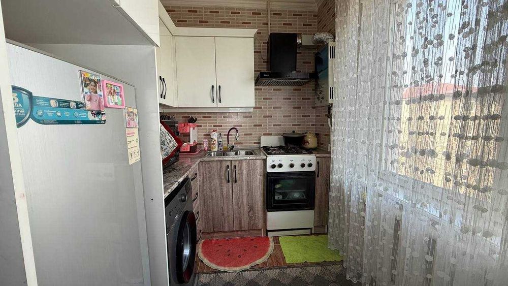 Ватний Платний Поликлиника 3қаватда 1хонали квартира сотилади.ID: 1784