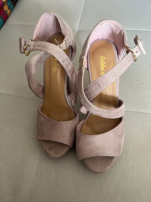 Продам туфли