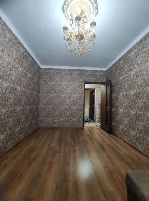 Сергили чоштепа метрони биринчи бекати 1хона евра 40ярим 40кв