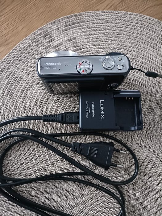 Vând aparat foto piese