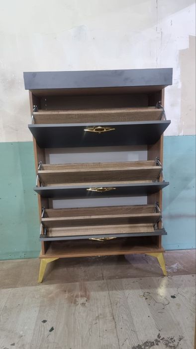 Yigirmanchi ayollar porno