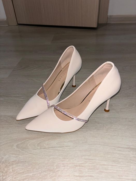 Продам туфли в отличном состоянии