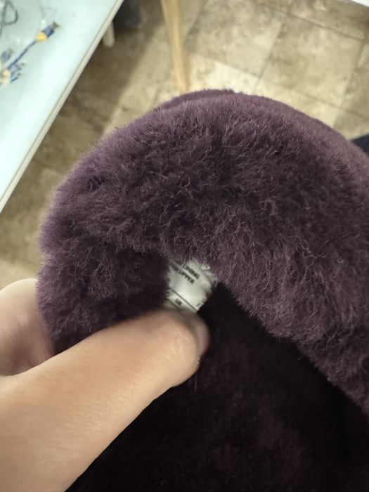 Papici de casa blana naturala Emu Australia