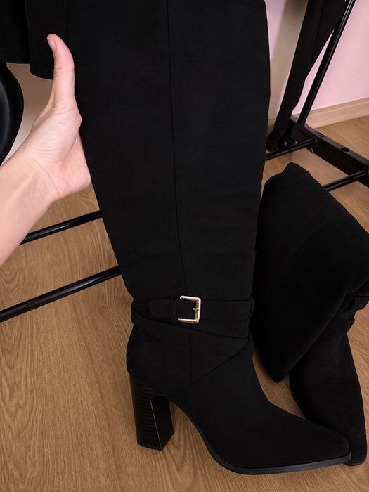 Tocuri negre marimea 39,5