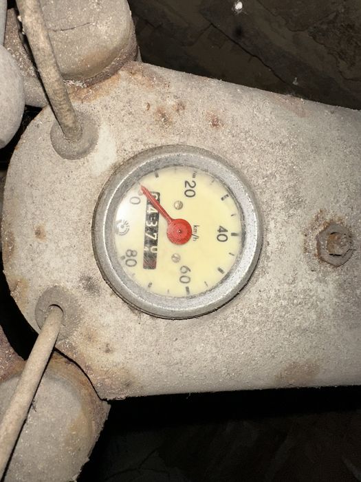 Продавам старинен мотопед “Balkan 50”