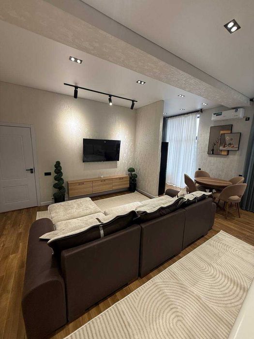 ул.Ш.Руставели Южный ЖК Moderno 3-комн-дуплекс 11-12/12 100 м² 2 с/у