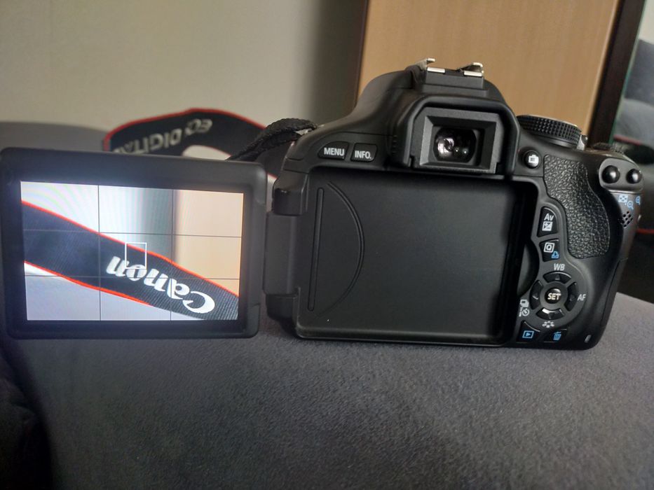 Продам Canon EOS 600D EFS18-55mm