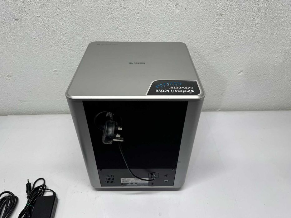 Саундбар - Samsung HW-F551 / CAM4