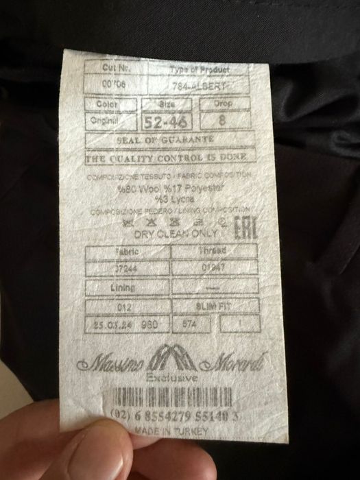 Продам костюм тройку 52р.
