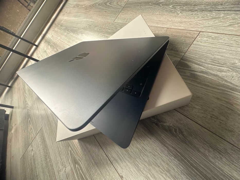 Macbook Air M4 16GB 256GB