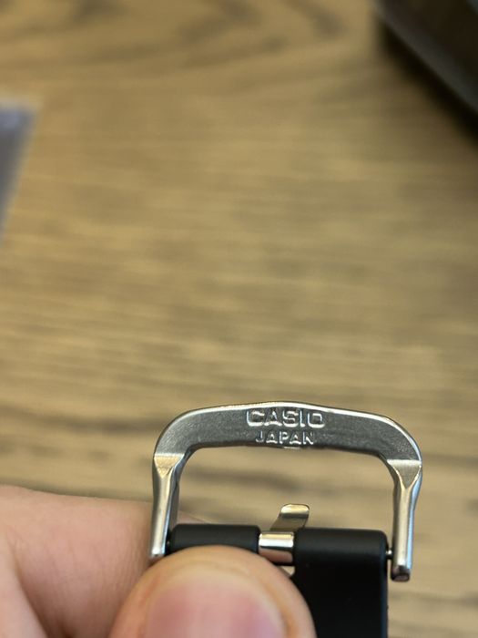 Ceas original Casio G-SHOCK – Model GM-2100