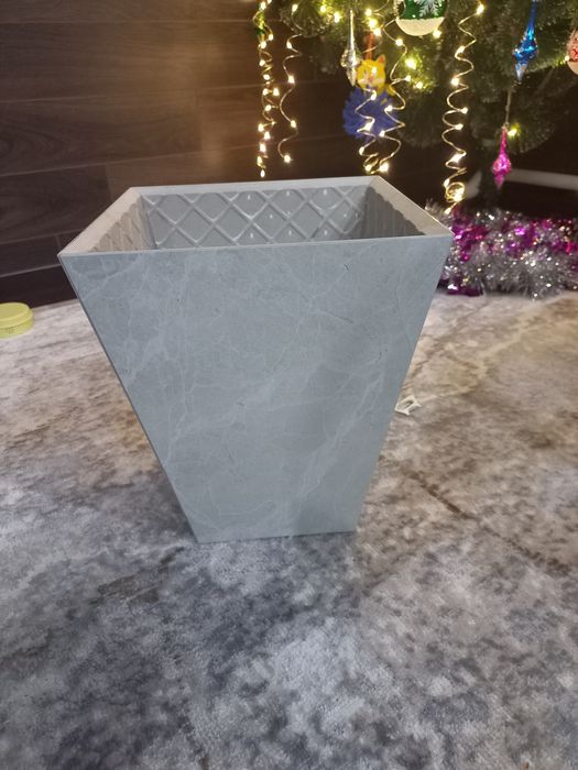 Ваза кашпо из керамогранит