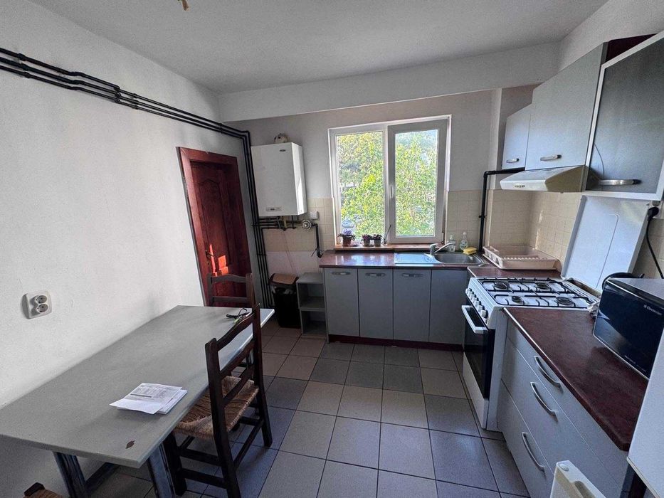 Apartament 4 camere/2 bai/parcare| Cluj-Napoca | 690 EUR/luna