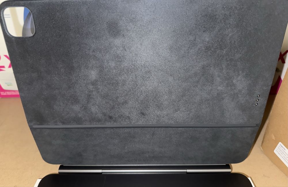 Husa Apple Magic Keyboard Ipad Pro 13 M4/M5