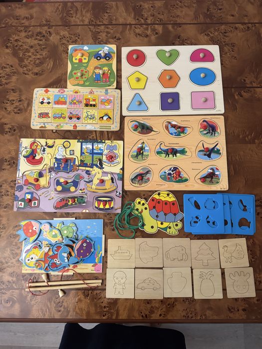 Разные игрушки в хорошем состоянии