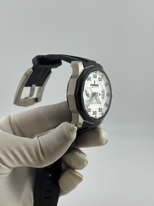 Наручные часы Corum Admirals cup