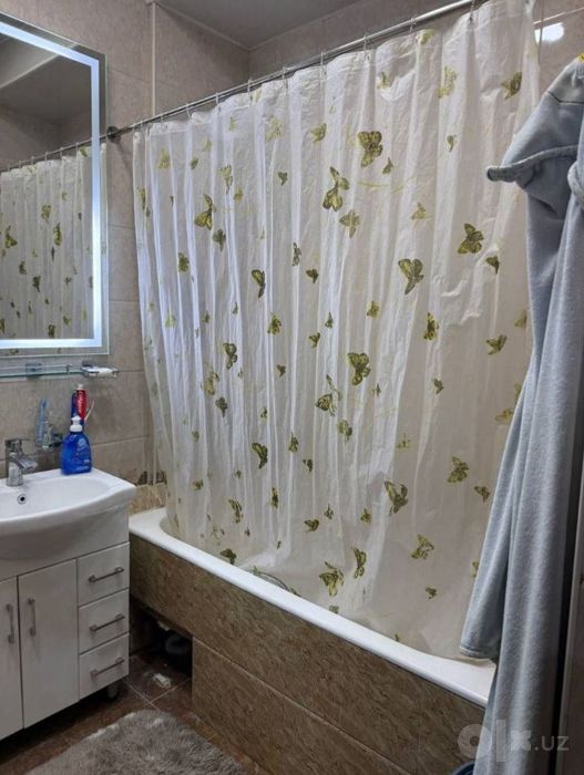 Продаётся 3х комнатная квартира в новостройке Паркентский