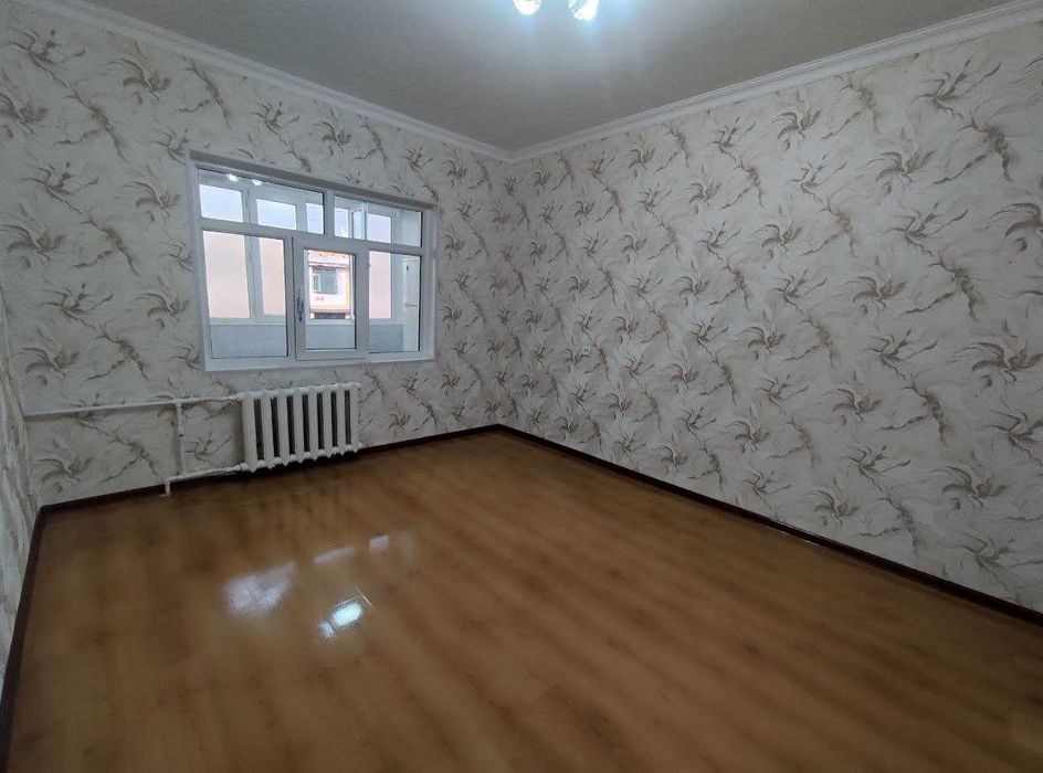 Продаётся 2-комнатная квартира на Карасу-6