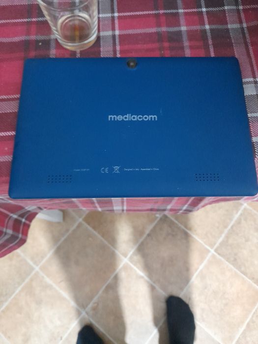 Vând tableta sau schimb android11