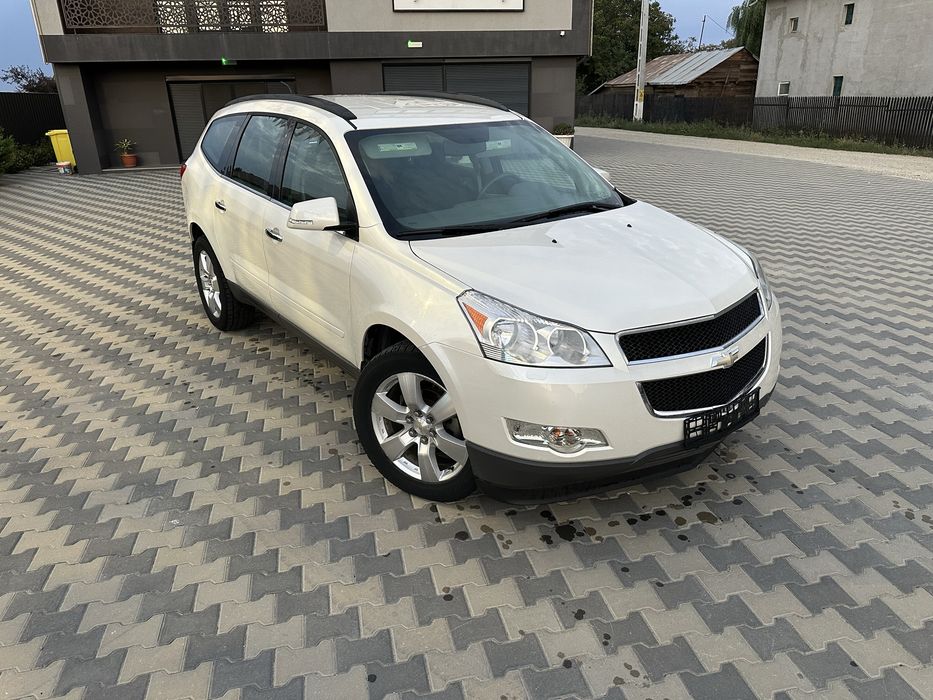 Vand / Schimb Jeep Chevrolet Traverse 7 Locuri / 3.6 V6 300cp / Model 2013 / Navigatie Mare / 99mii Km! / PRET 14.999€