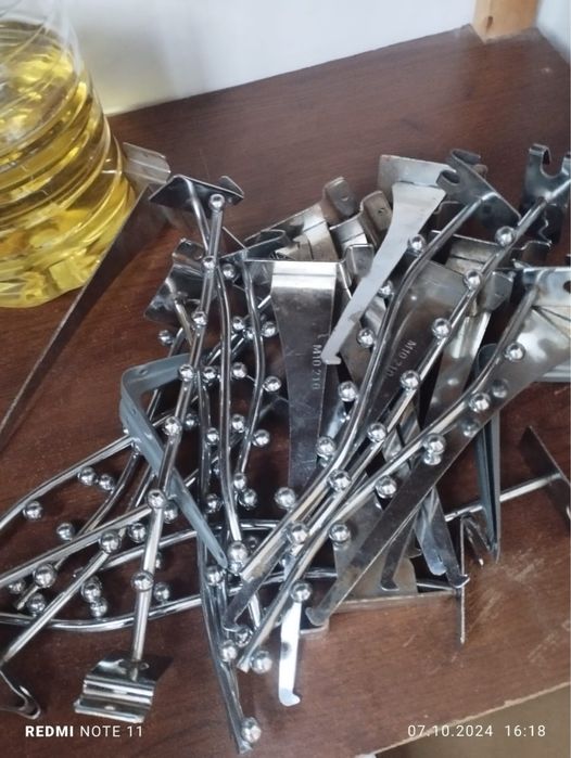 Продам кронштейны! Всё за 10.000!