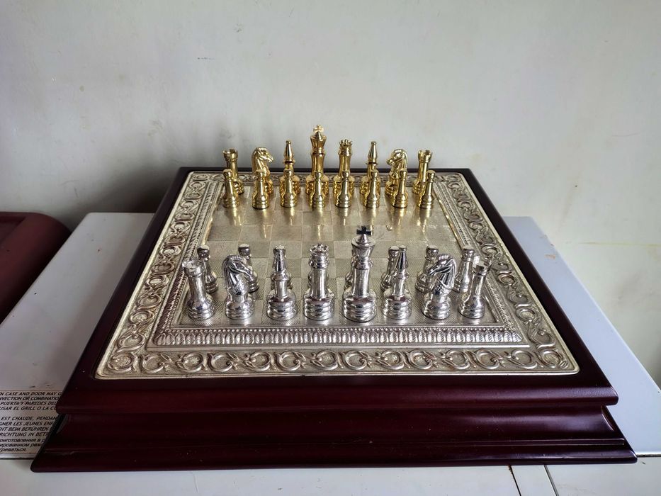 Уникален Луксозен Колекционерски Шах