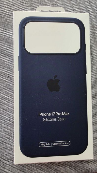Husa telefon originala APPLE iPhone 17 Pro Max Silicone Case cu MagSafe - Black, MGFR4ZM/A