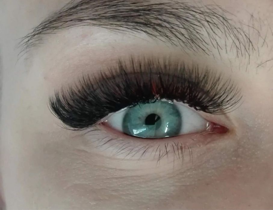 Наращивание  ресниц любого объема