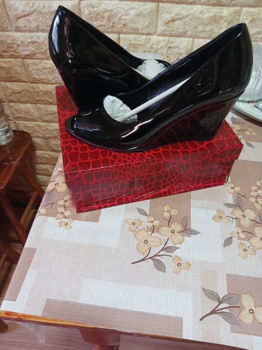 Женские туфли кожаные Италия