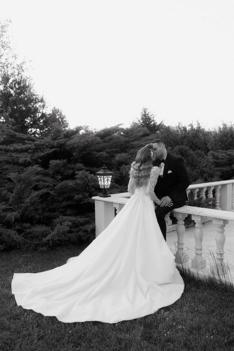 Vand rochie de mireasa in stare impecabila