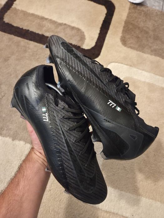 Vand ghete de fotbal ptofesionale Nike Mercurial Vapor 16 Pro FG in stare impecabila