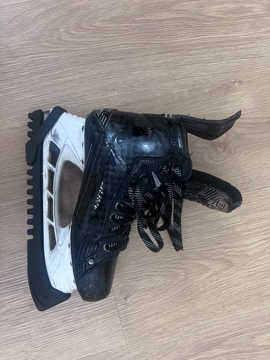 Коньки Bauer Supreme Mach размер 6,5