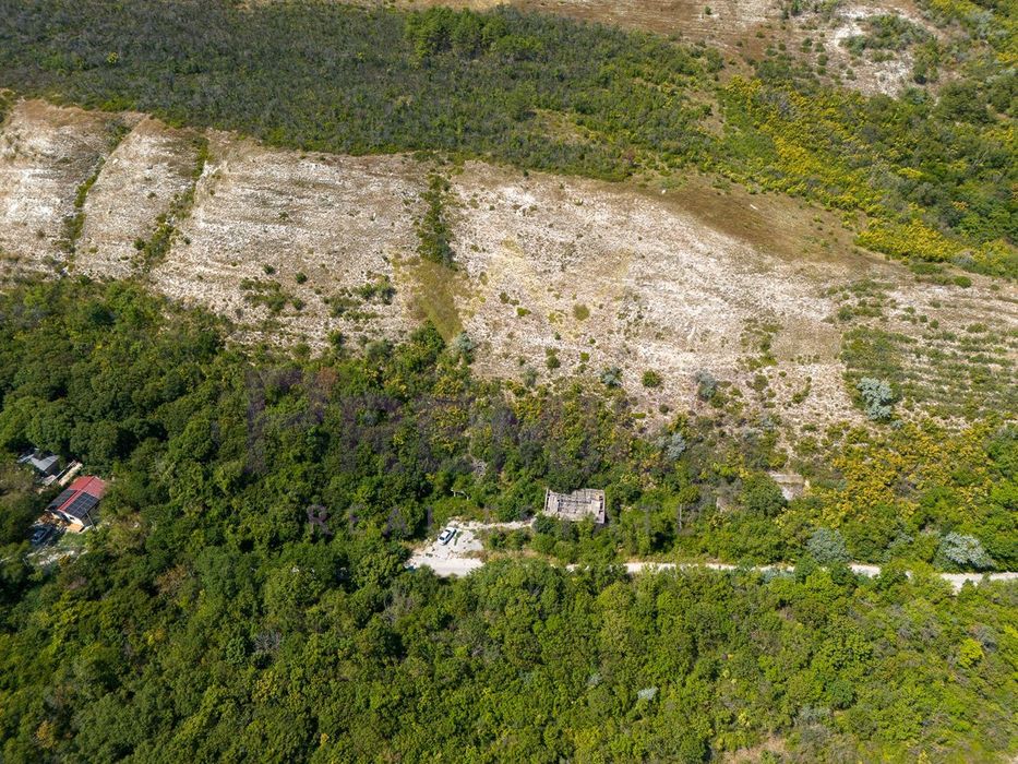 Парцел в Добрич, област-гр.Балчик площ 1420 цена 190000