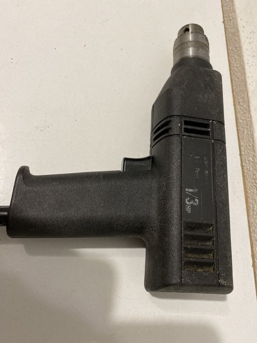 Masina de gaurit Black Decker 120 v AC