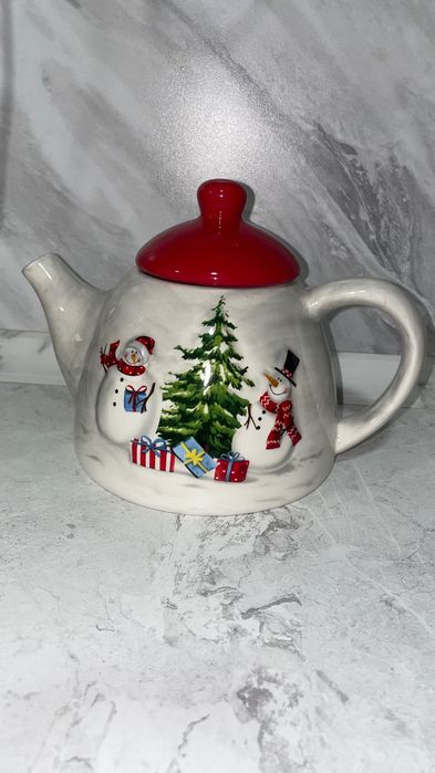 Чайник новогодний