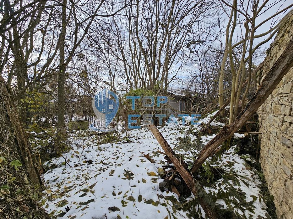 Продава се Къща в с. Горски Сеновец, Област Велико Търново - 50 кв.м за 120 €/кв.м - Снимка #7