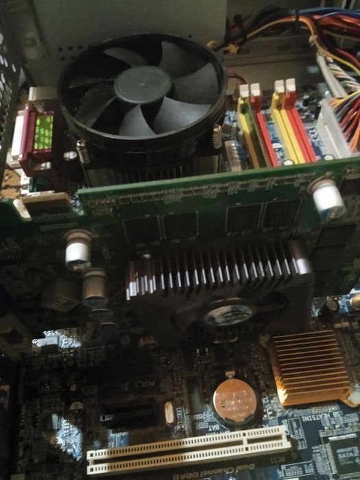 Мощный комп всё рабочае