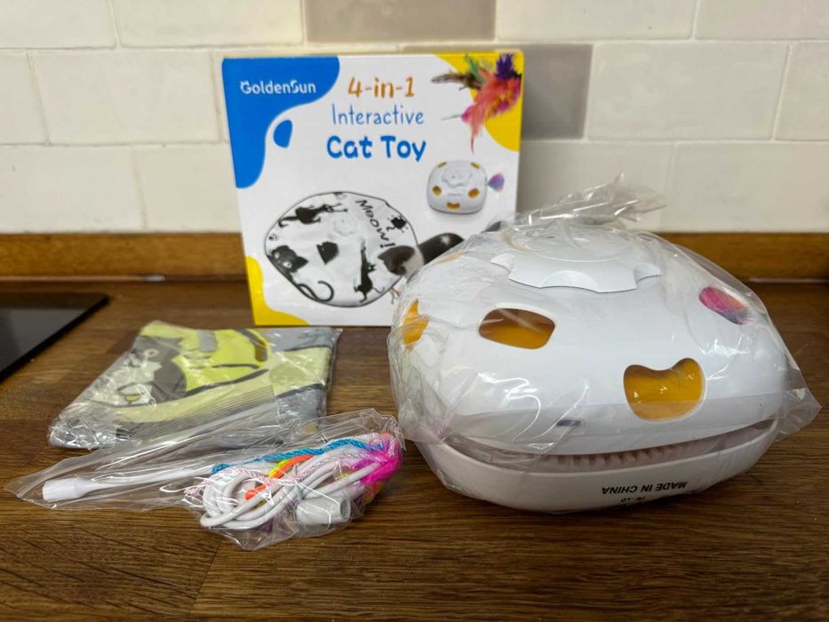 GoldenSun 4-в-1 интелигентна играчка за котки
