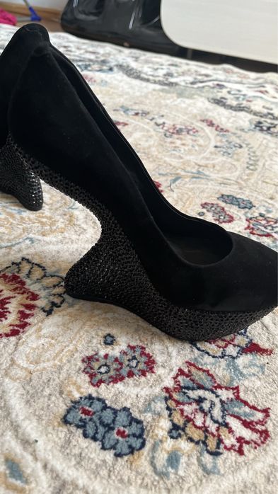 обувый 35,36,39,37размеры