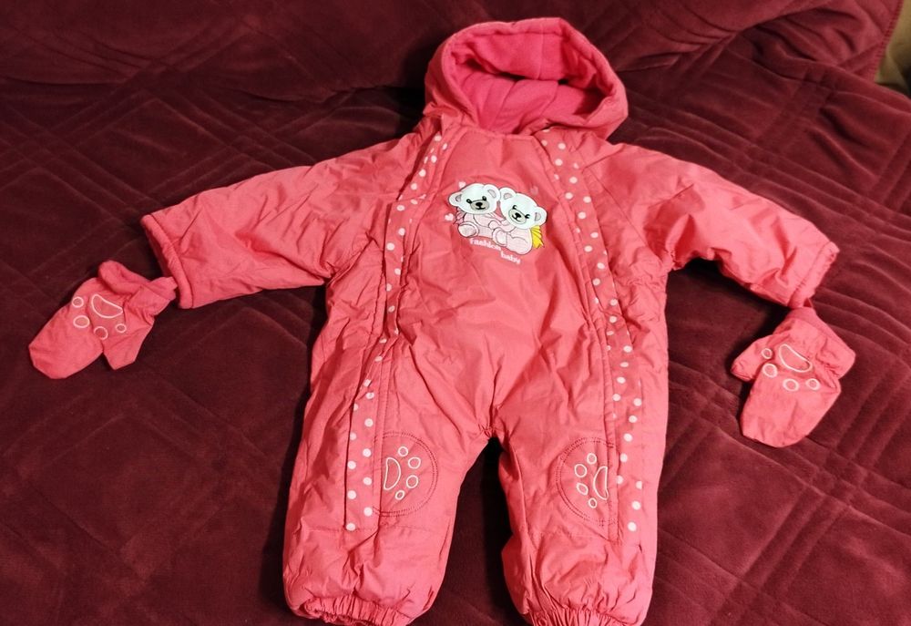 НОВ: Бебешки космонавт