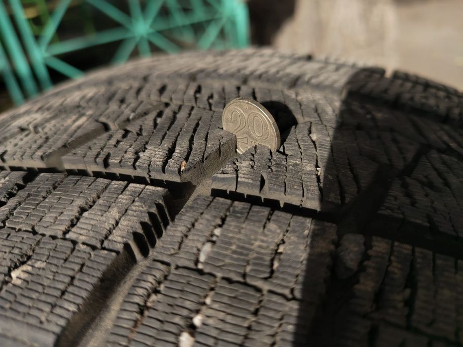 Шины и дисками хорошем состоянии