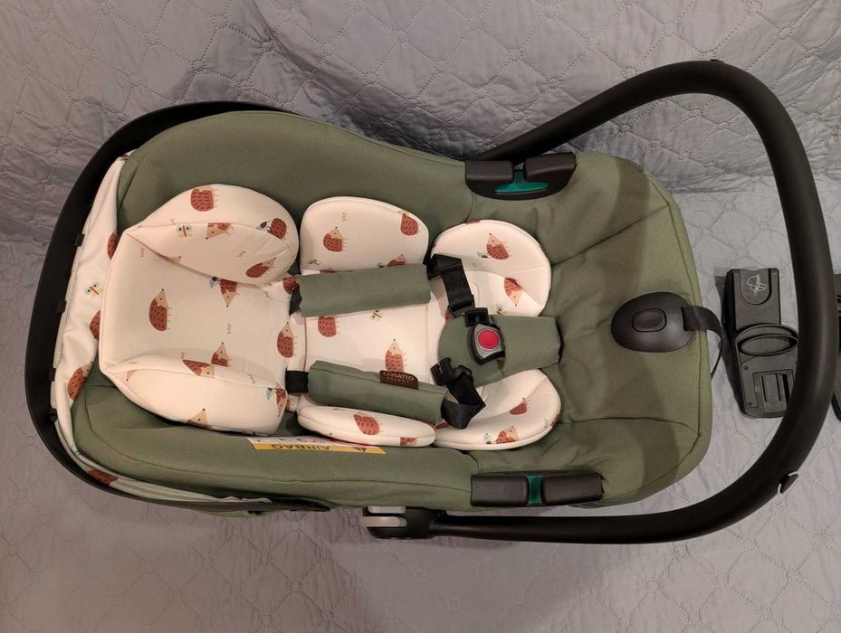 Неползвана кошница / седалка за новородено COSATTO с isofix основа