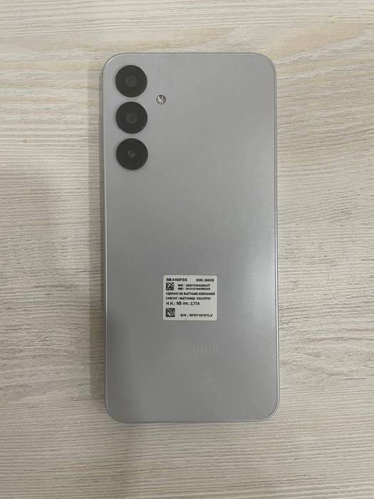 Телефон Самсунг А16