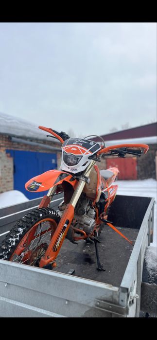 Продам эндуро мотоцикл 172 мотор