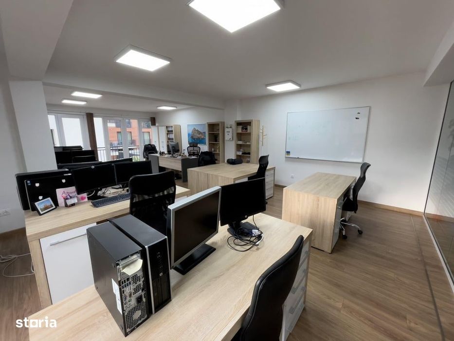 Spațiu de birouri de 95 mp + terasa 90 mp zona Centrala