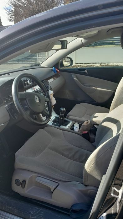 VW Passat B6 2.0 TDI – 140 CP
