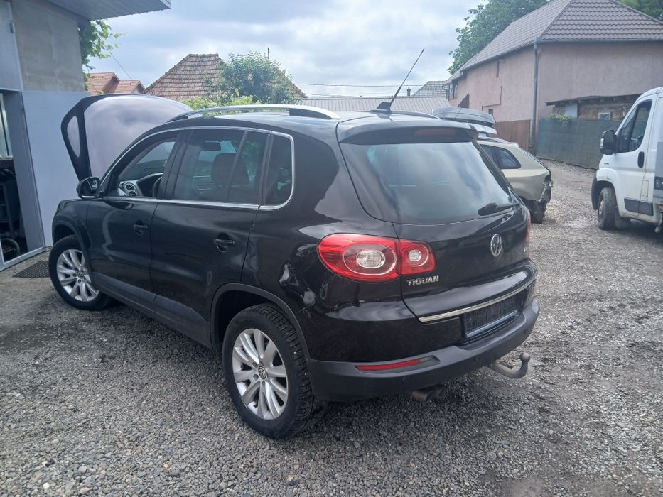 Dezmembrez Piese Vw Tiguan 4x4 din 2009