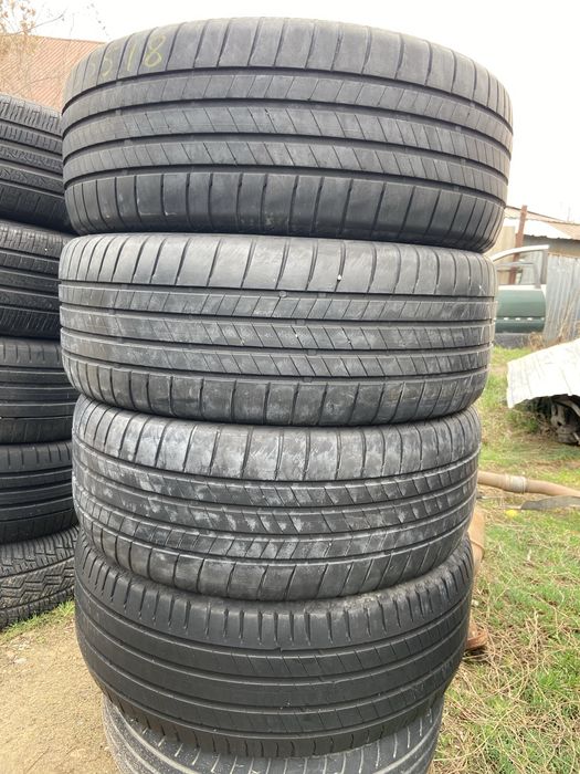 Комплект летние шины 235/55/18 235/55R18 Bridgestoone.