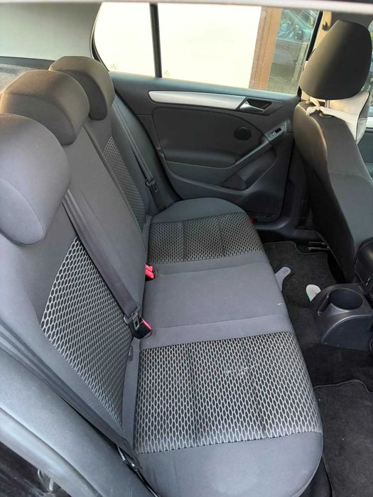 VOLKSWAGEN Golf 2010 — imagine 5