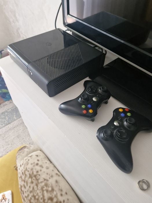 Xbox 360 e икс бокс 360 е